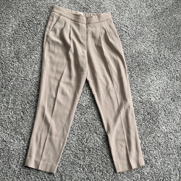 Aritzia Pants - Aritzia conan pants size 2 beige